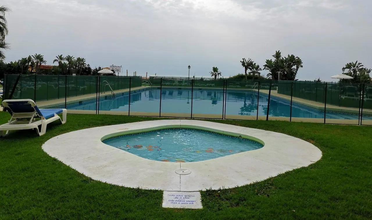 Cabopino 3 Beds Apartment Marbella