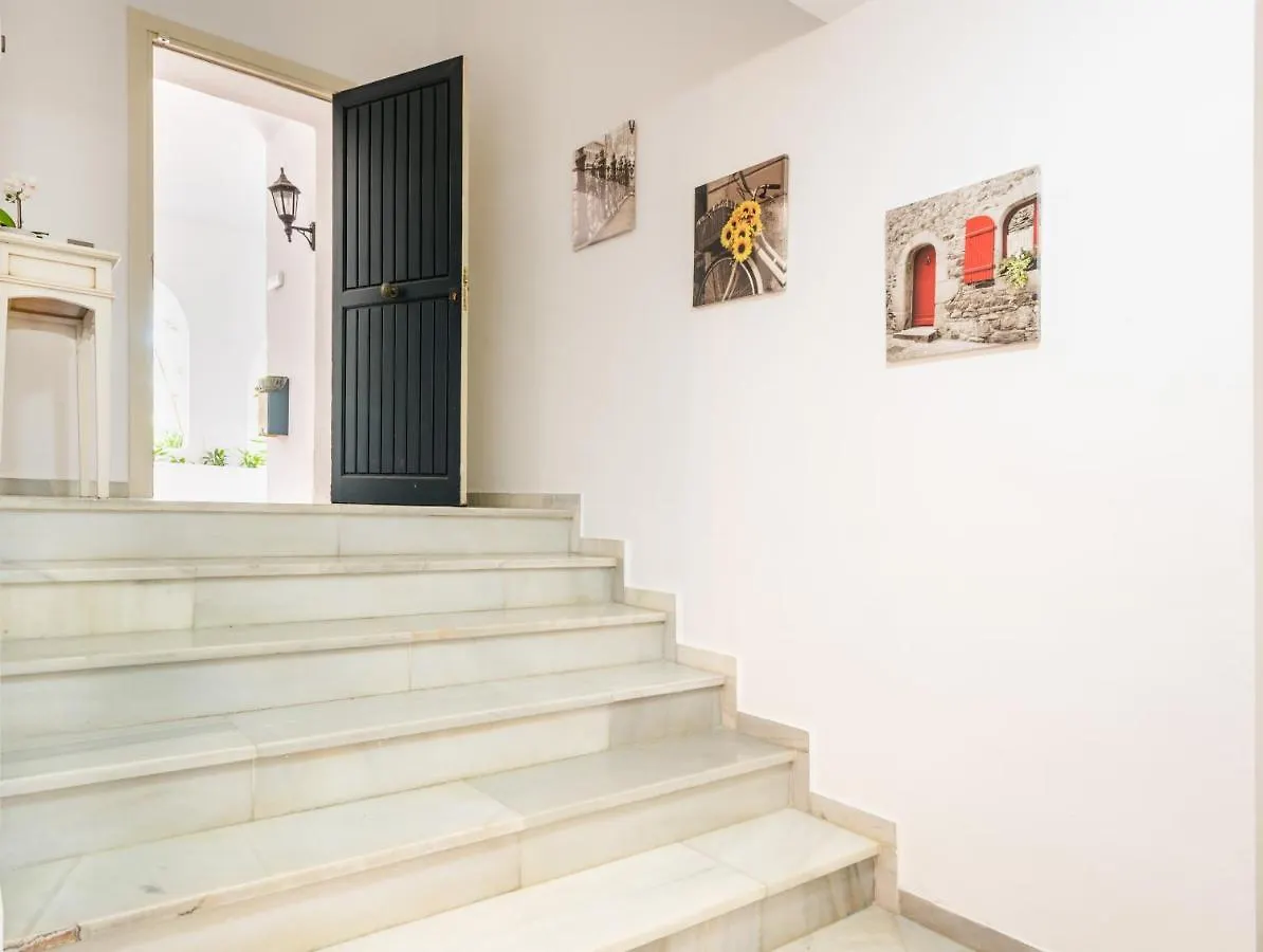 Cabopino 3 Beds Apartment Marbella